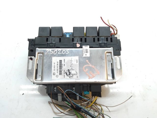 Skrzynka bezpieczników Mercedes S W220