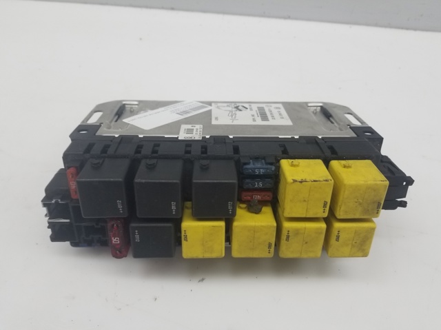 Skrzynka bezpieczników Mercedes S W220