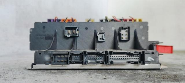 Skrzynka bezpieczników Mercedes S W220