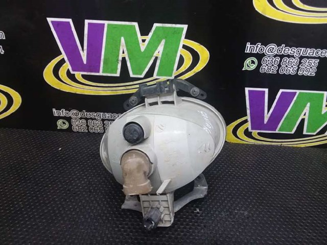 Lampa przeciwmgielna prawa A046695 HYUNDAI