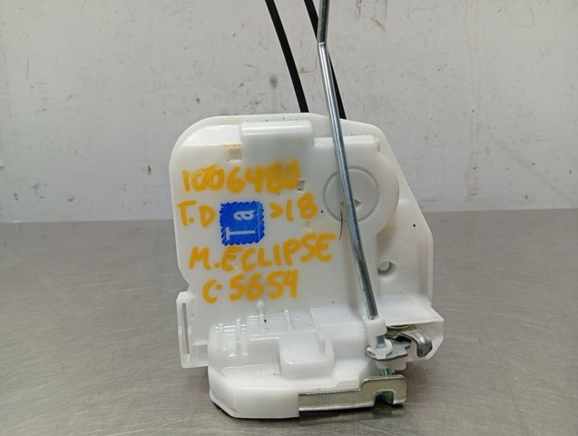 Zamek drzwi przednich prawych A047218 MITSUBISHI