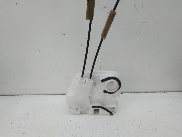 Zamek drzwi przednich prawych A047218 MITSUBISHI