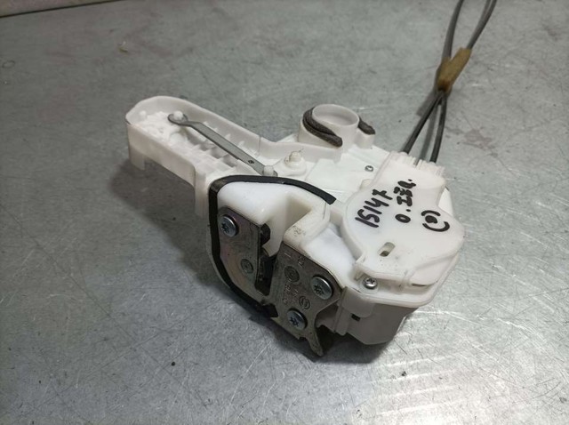 Zamek drzwi przednich prawych A047218 MITSUBISHI