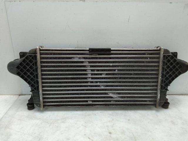 Chłodnica intercoolera A0995002800 MERCEDES