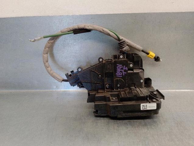 Zamek drzwi tylnych lewych A0997303700 MERCEDES