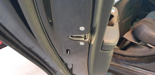 Zamek drzwi tylnych lewych A0997309100 MERCEDES