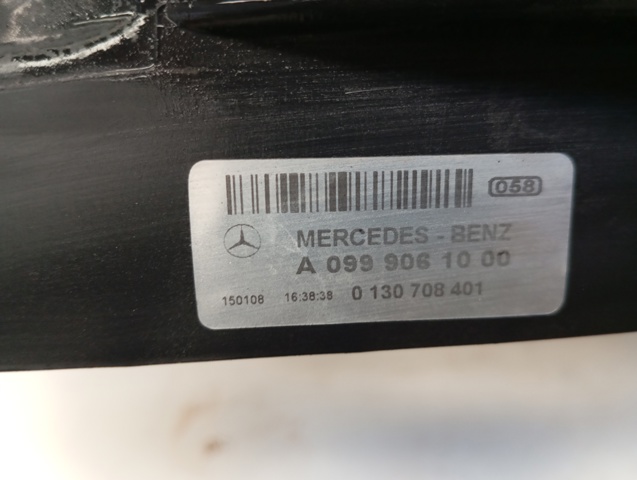 A0999061000 Mercedes