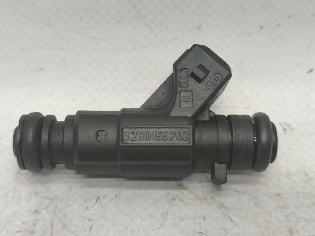 Wtryskiwacz paliwa A1120780049 MERCEDES