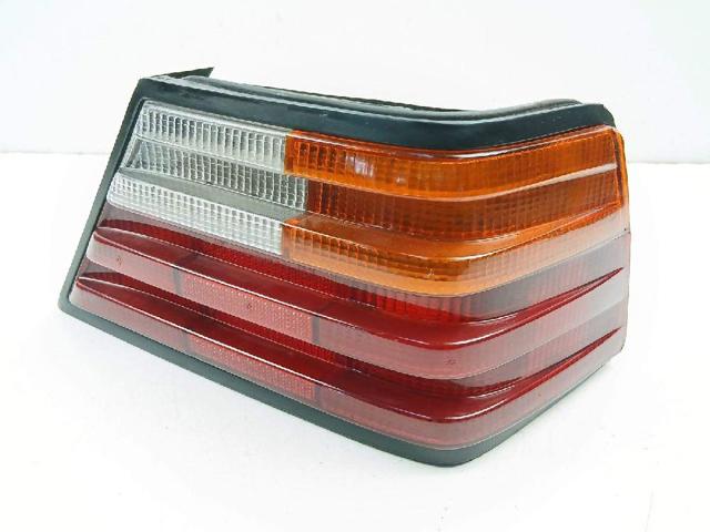 Lampa zespolona tylna prawa A1248200464 MERCEDES