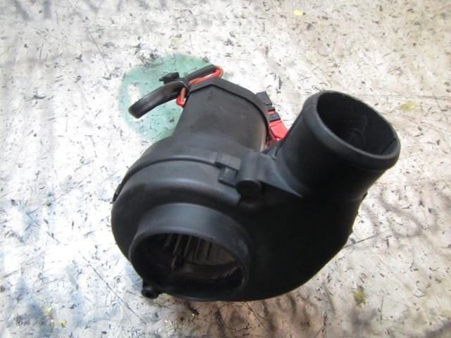 Wentylator skrzynki elektrycznej A1298300608 MERCEDES