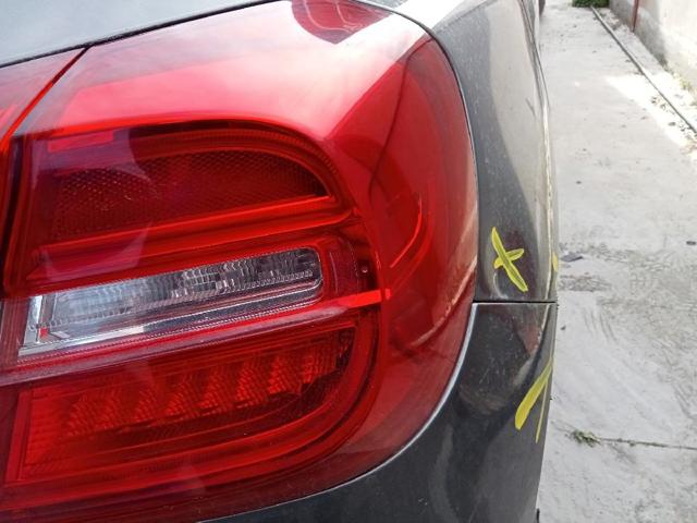 A1569062058 Mercedes