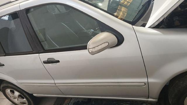 Drzwi przednie prawe A1637201605 MERCEDES