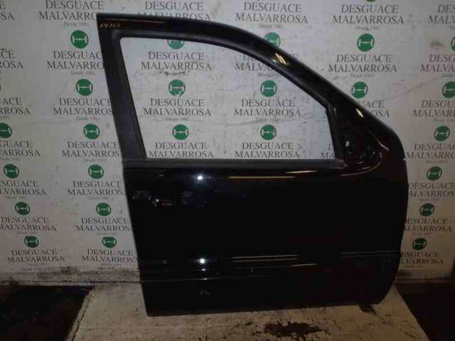 Drzwi przednie prawe A1637201605 MERCEDES