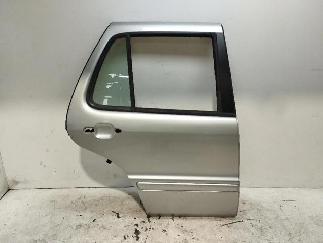 Drzwi tylne prawe A1637301605 MERCEDES