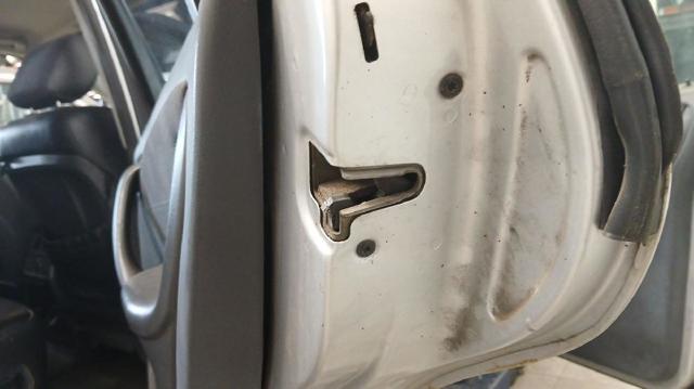 Zamek drzwi tylnych prawych A1637302235 MERCEDES