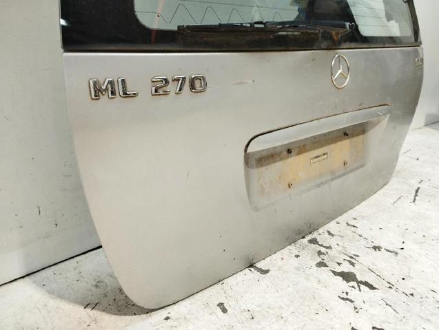 Drzwi tylne (bagażnika 3/5) A1637401105 MERCEDES