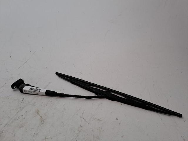 Ramię wycieraczki szyby tylnej A1638200144 MERCEDES