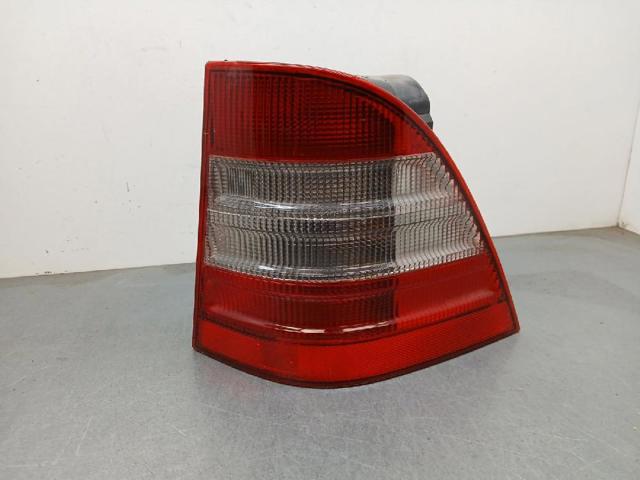 Lampa zespolona tylna prawa A1638200264 MERCEDES