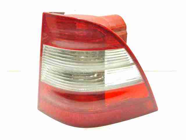 Lampa zespolona tylna prawa A1638202064 MERCEDES