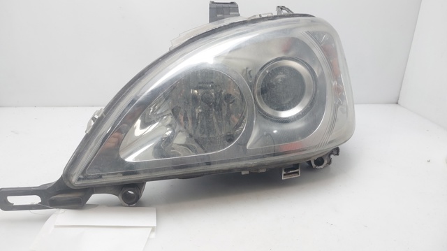 Reflektor lewy A1638203761 MERCEDES