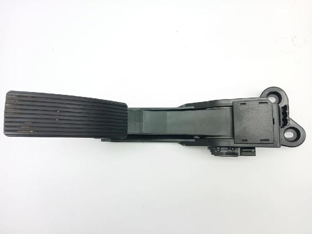 Pedał przyspieszenia (gazu) A1643000004 MERCEDES