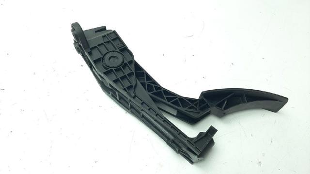 Pedał przyspieszenia (gazu) A1643000004 MERCEDES