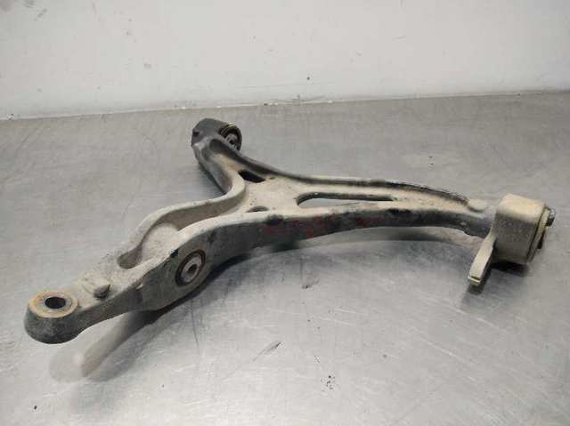 Wahacz zawieszenia przedniego dolny lewy A1643301707 MERCEDES