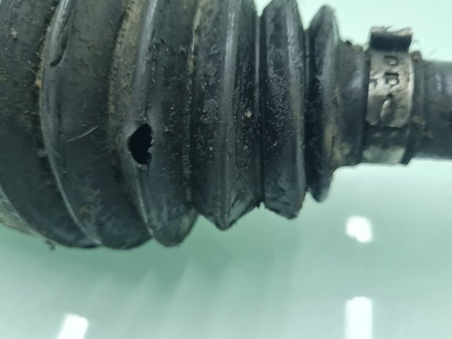 Półoś napędowa przednia prawa A1643302401 MERCEDES