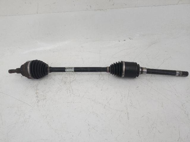 Półoś napędowa przednia prawa A1643302801 MERCEDES