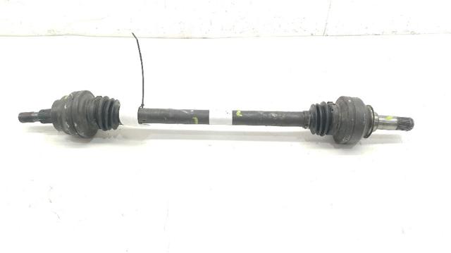 Półoś tylna A1643500010 MERCEDES