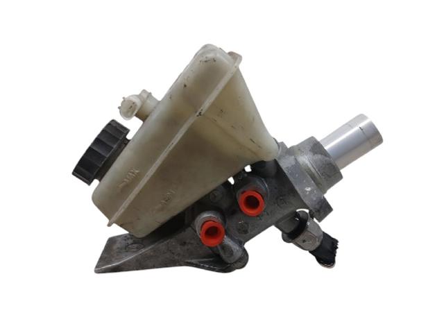 Zbiorniczek głównego cylindra hamulcowego (płynu hamulcowego) A1644300202 MERCEDES