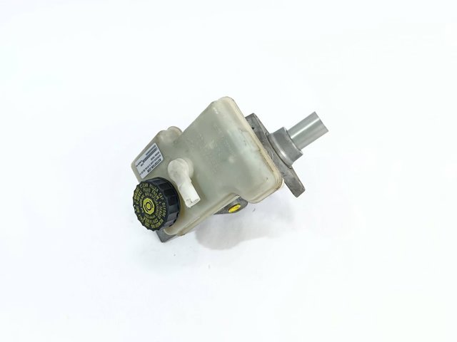 Zbiorniczek głównego cylindra hamulcowego (płynu hamulcowego) A1644300202 MERCEDES