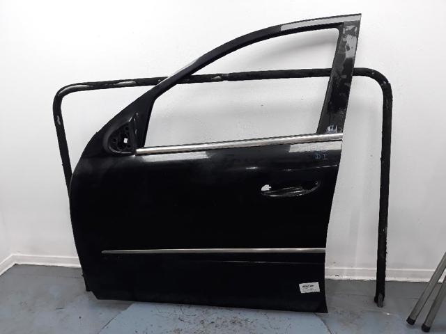 Drzwi przednie lewe A1647200105 MERCEDES