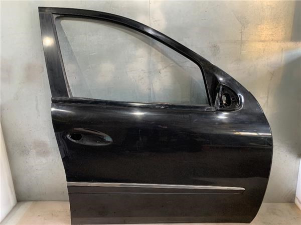 Drzwi przednie prawe A1647200205 MERCEDES