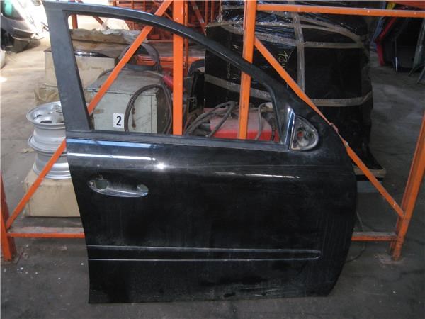 Drzwi przednie prawe A164720100564 MERCEDES