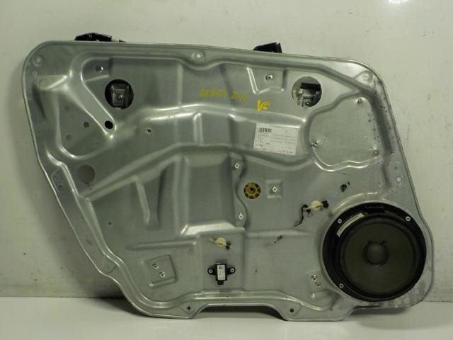 Mechanizm podnoszenia szyby drzwi przednich lewych A1647201579 MERCEDES