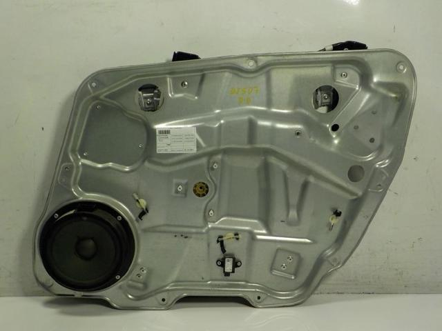 Mechanizm podnoszenia szyby drzwi przednich prawych A1647201679 MERCEDES