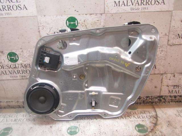 Mechanizm podnoszenia szyby drzwi przednich prawych A1647201679 MERCEDES