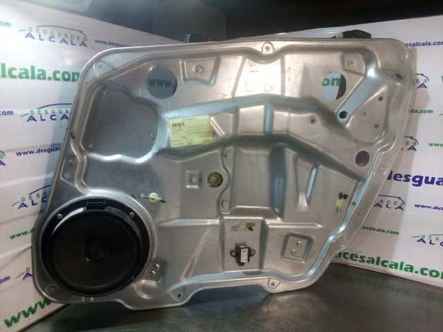 Mechanizm podnoszenia szyby drzwi przednich prawych A1647201679 MERCEDES