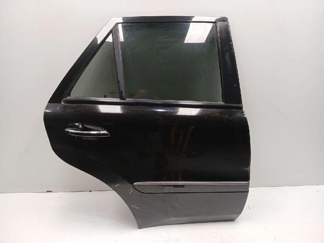 Drzwi tylne prawe A1647300205 MERCEDES