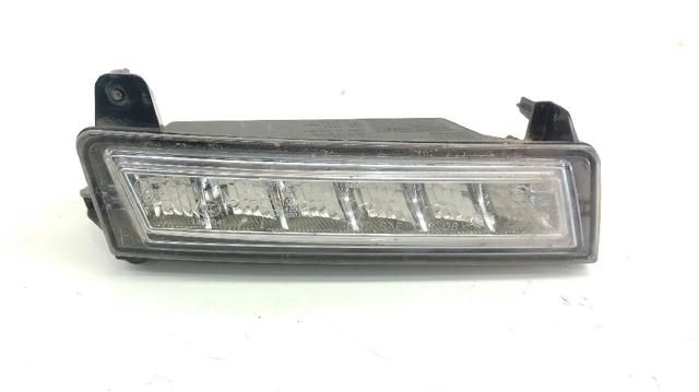 Lampa przeciwmgielna prawa A1648200656 MERCEDES