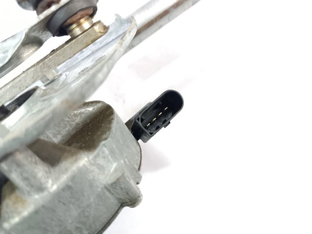 Silniczek wycieraczki szyby przedniej A1648201742 MERCEDES