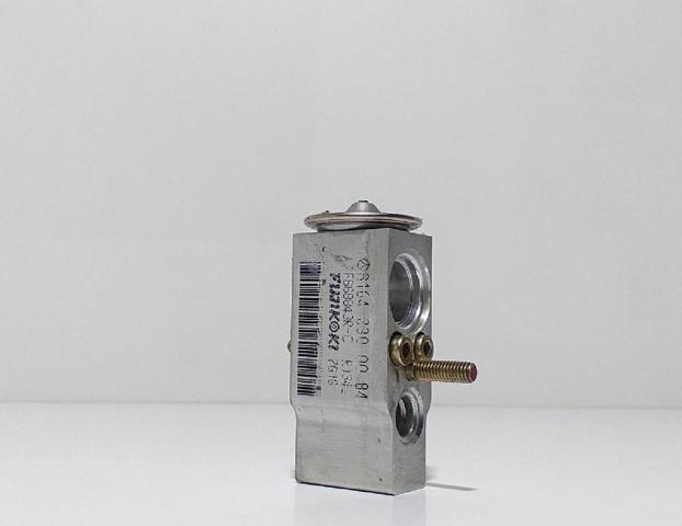 A1648300084 Mercedes