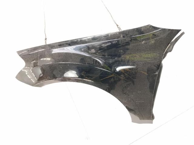 Błotnik przedni lewy A164881010164 MERCEDES