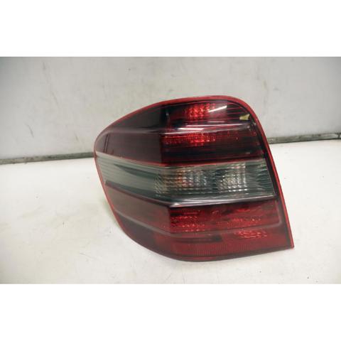 Lampa zespolona tylna lewa A1649060900 MERCEDES