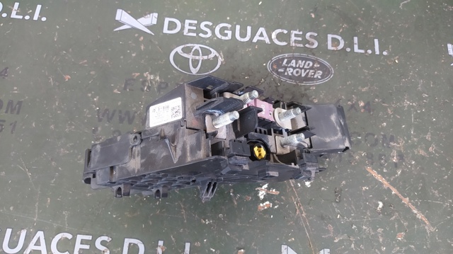 Skrzynka bezpieczników Mercedes ML/GLE W166