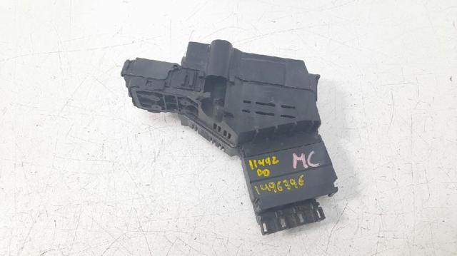 Skrzynka bezpieczników Mercedes ML/GLE W166