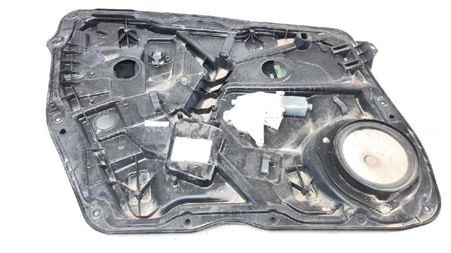Mechanizm podnoszenia szyby drzwi przednich lewych A1667200179 MERCEDES