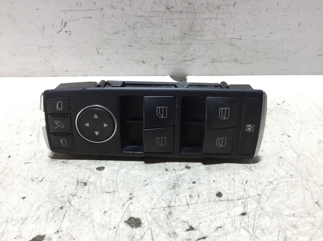 A1669054400 Mercedes