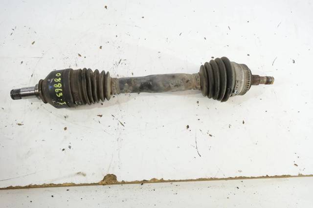Półoś napędowa przednia lewa A1683603172 MERCEDES